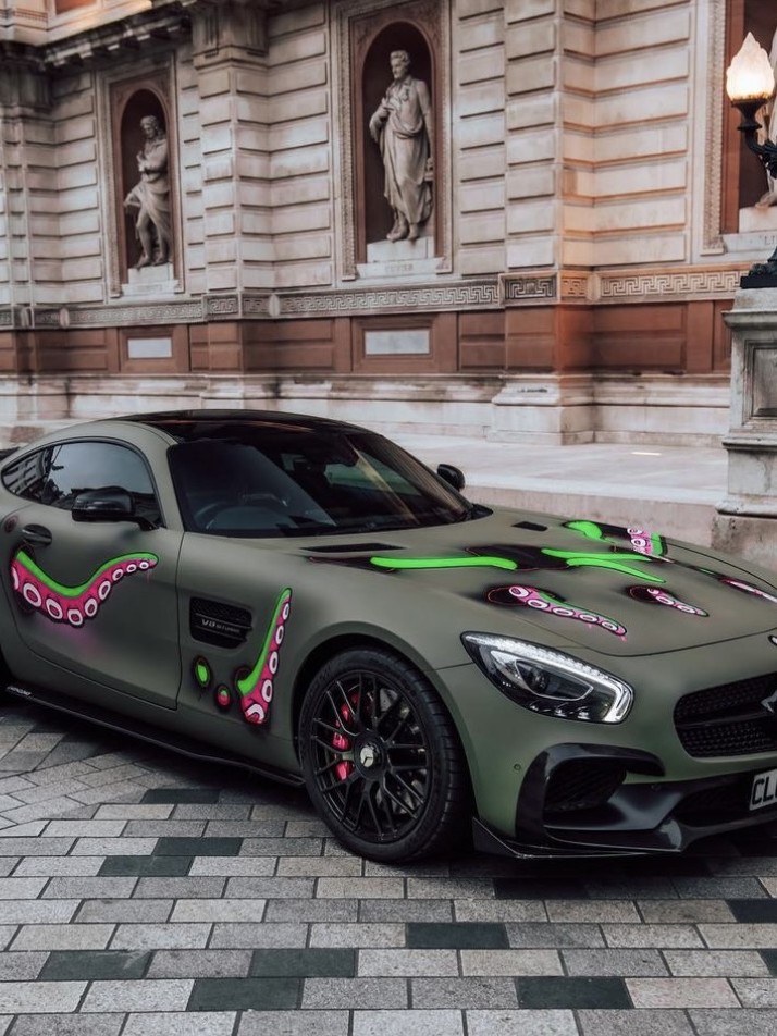 AMG GTS — London