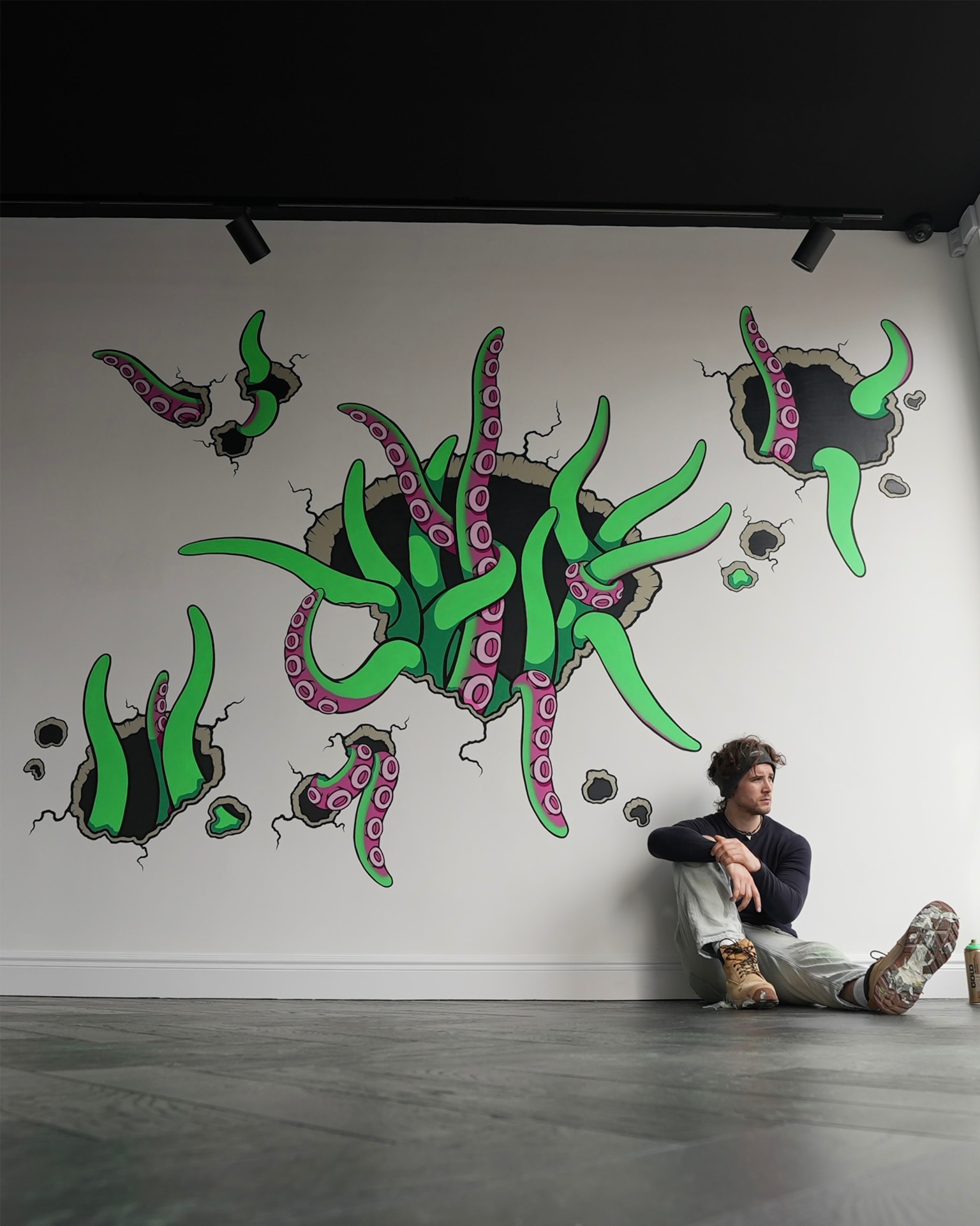 Tenta Breaks the Wall — Waran's Fine Art
